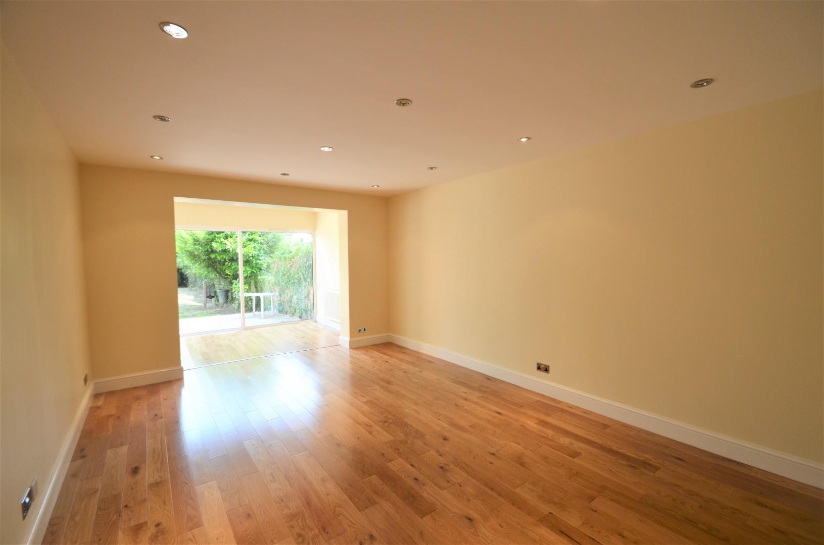 Newcombe Park, Mill Hill